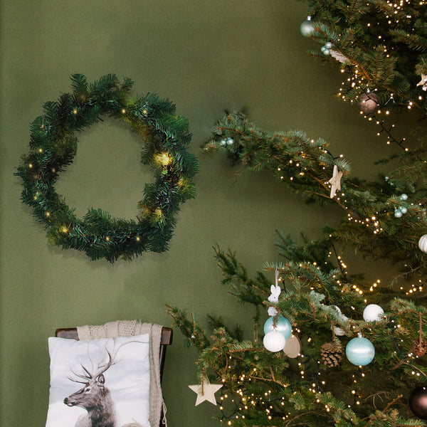 Lexi Lighting Pre-Lit Timberland Spruce Wreath - Large