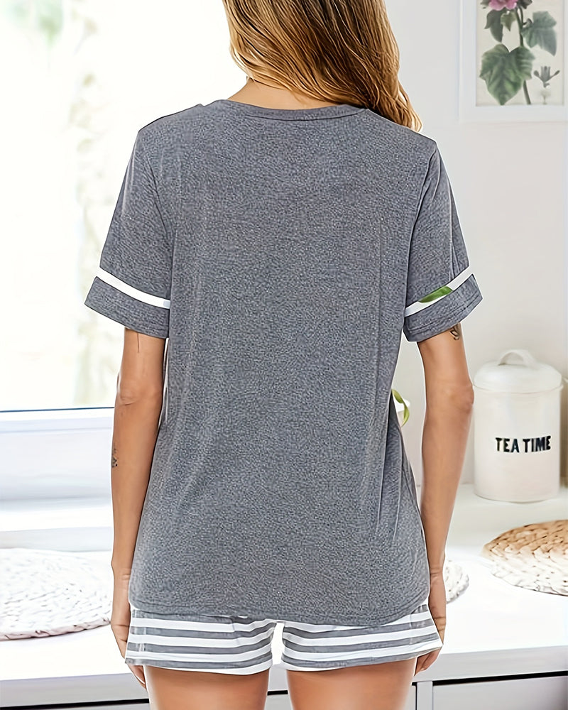 Willluxe® CozyWear – Gray Short-Sleeve Striped Pajama Set