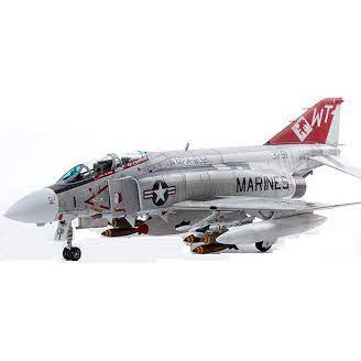 Academy 12556 1/72 USMC F4J   VMFA232 Red Devils