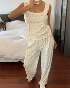 Willluxe® DreamWear – White Floral Short-Sleeve Pajama Set with Long Pants🤍