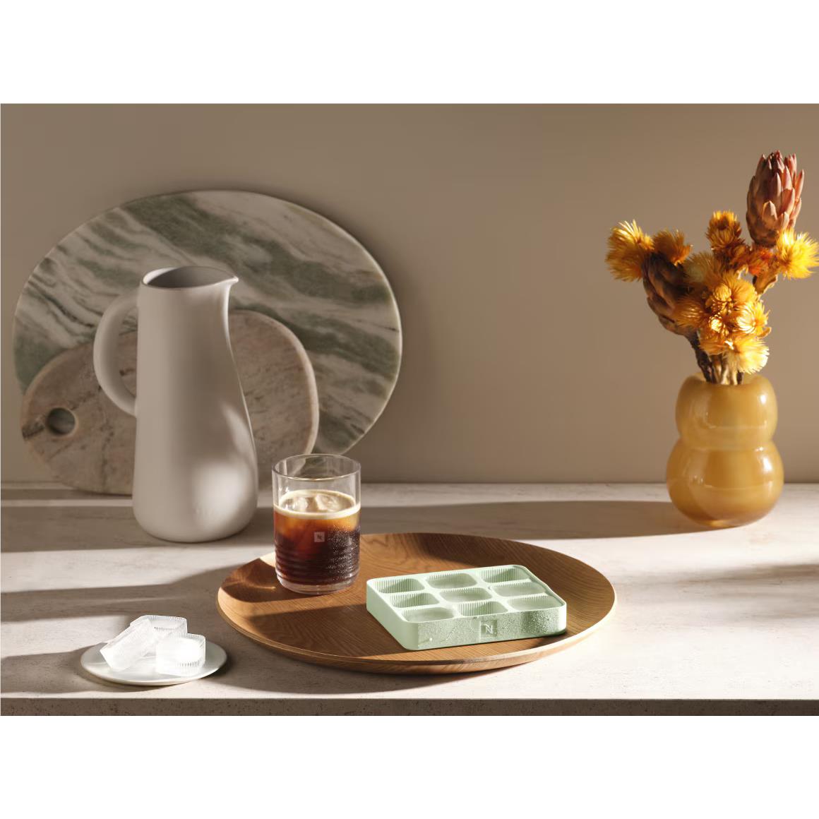 De'Longhi Vertuo Pop Nespresso Capsule Coffee Machine Value Pack (Lemon)