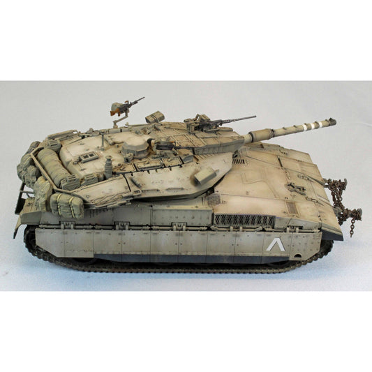 13286 1/35 Merkava Mk.IID Plastic Model Kit