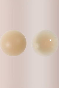 Willluxe® Invisible silicone nipple covers – reusable & hypoallergenic.