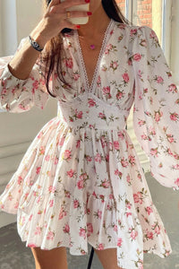 Willluxe® Deep V-Neck Lace Trim Floral Puff Sleeve Mini Dress