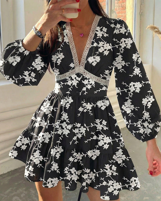 WILLLUXE® Deep V-Neck Lace Trim Floral Puff Sleeve Mini Dress