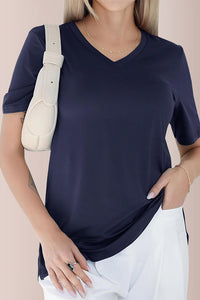 Willluxe® Essential V-Neck Side-Slit Relaxed Tee