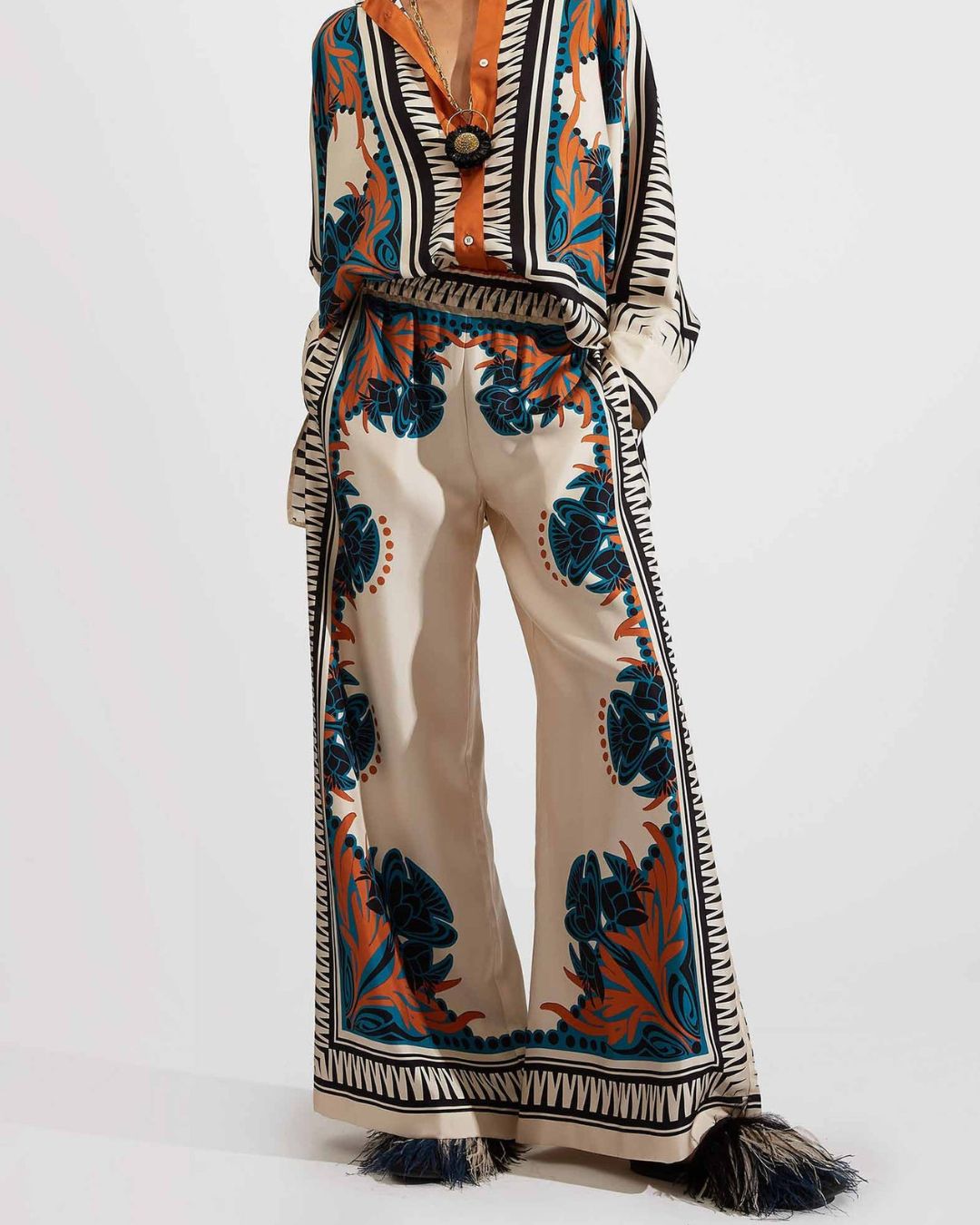 Willluxe® Ivory and Teal Printed Elegant Flowy Caftan Set