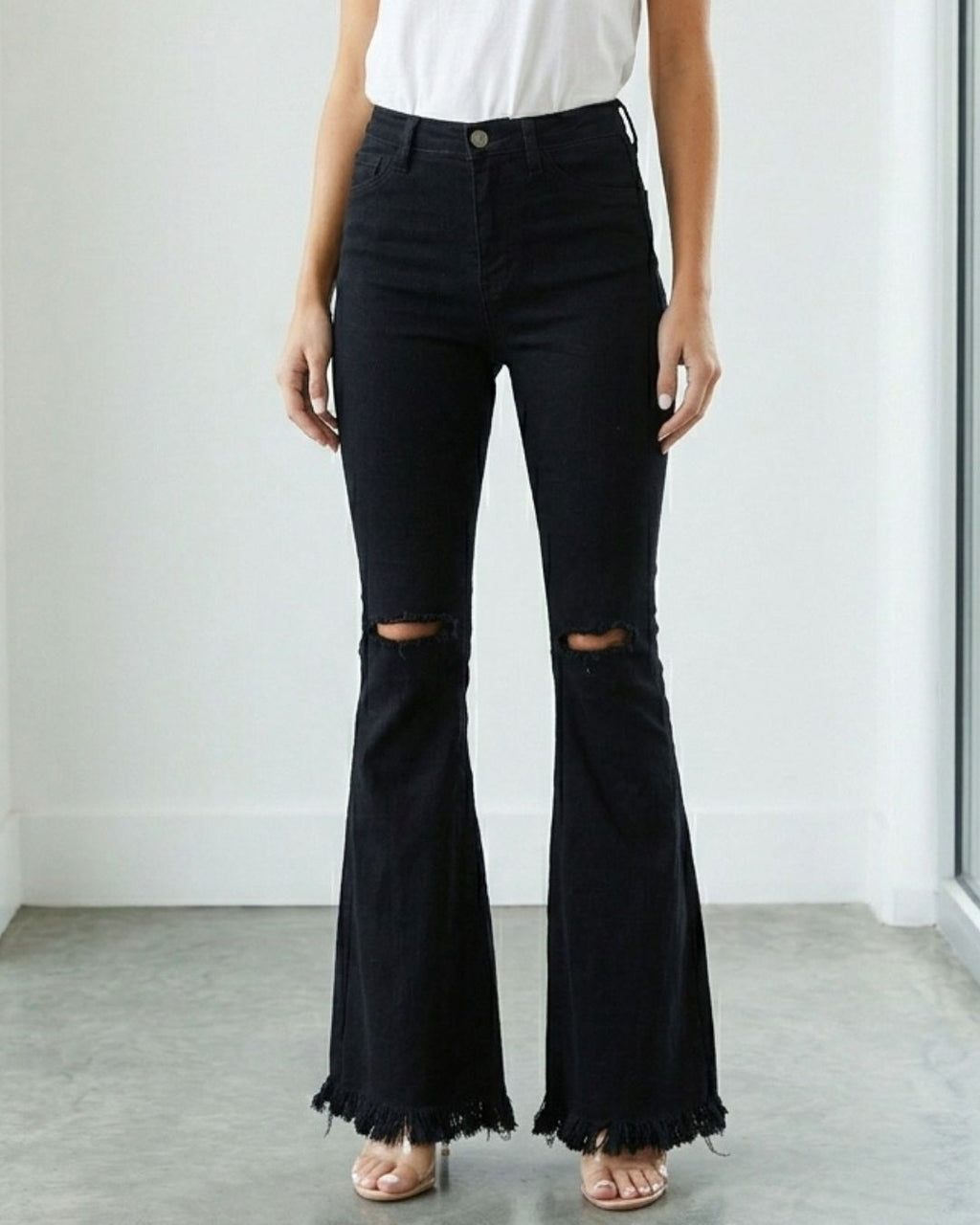 Willluxe® Distressed Stretch Flare Jeans