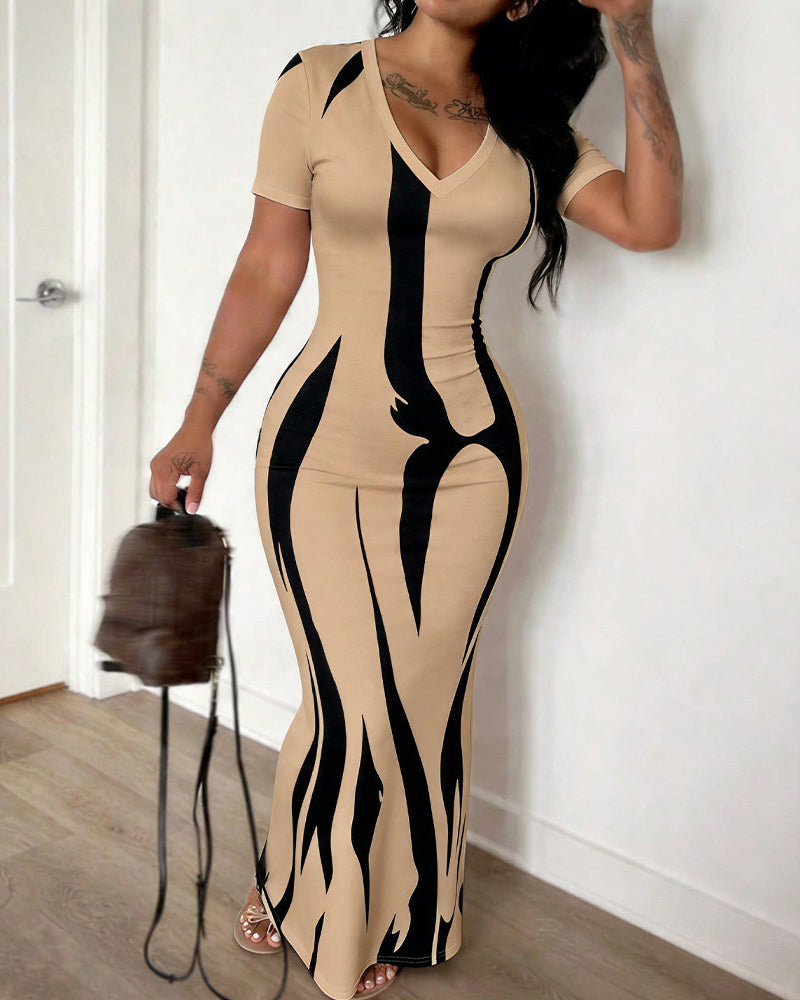 Willluxe® V-Neck Ruched Printed Slim-Fit Maxi Dress