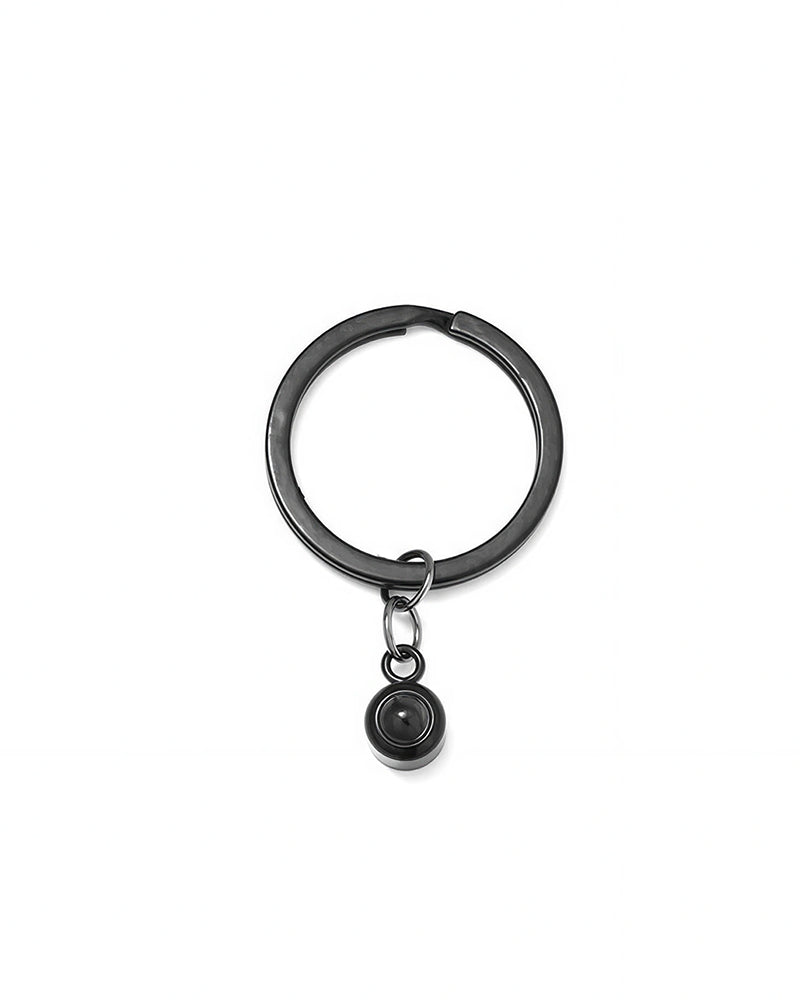 WILLLUXE® Personalized Hidden Photo Projection Keychain
