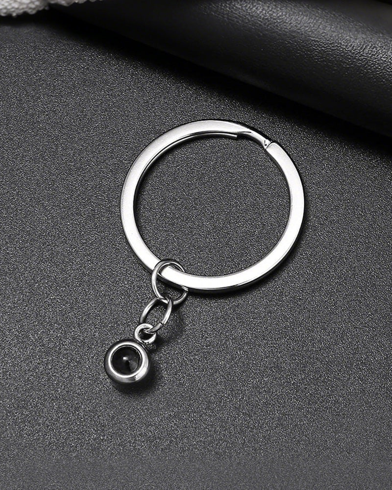 WILLLUXE® Personalized Hidden Photo Projection Keychain