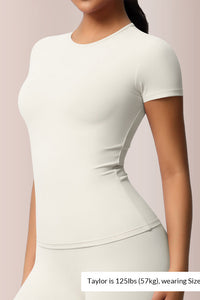 Willluxe® Women’s Solid Slim-Fit Stretch Sports Tee