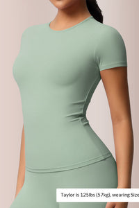 Willluxe® Women’s Solid Slim-Fit Stretch Sports Tee