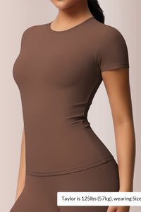 Willluxe® Women’s Solid Slim-Fit Stretch Sports Tee