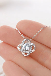 Willluxe® Light Luxury Hollow Four-Leaf Clover Necklace