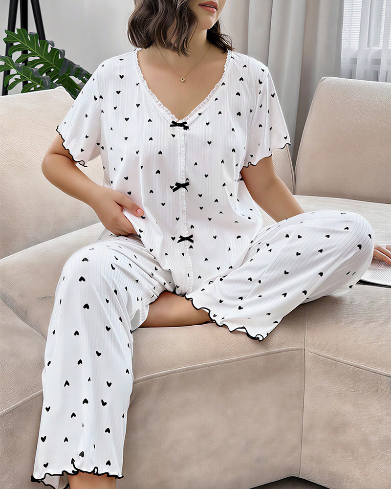Willluxe® Plus Size Heart Print V-Neck Short Sleeve Pajama Set