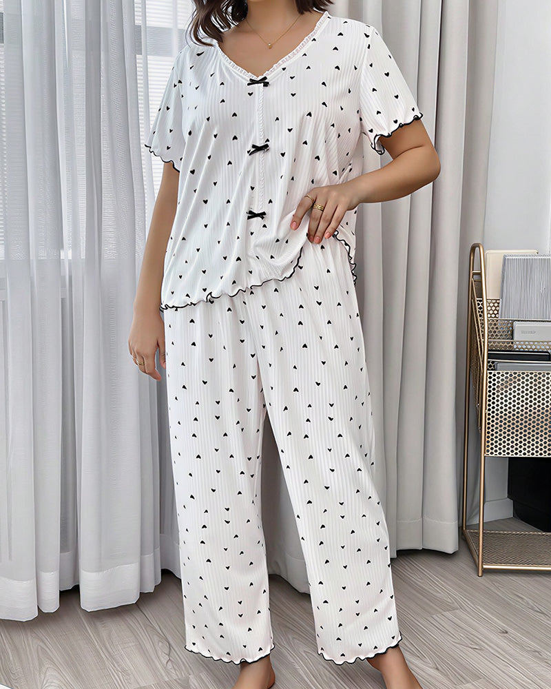 Willluxe® Plus Size Heart Print V-Neck Short Sleeve Pajama Set