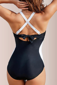 Willluxe® Color-Block Halter Tummy Control One-Piece Swimsuit