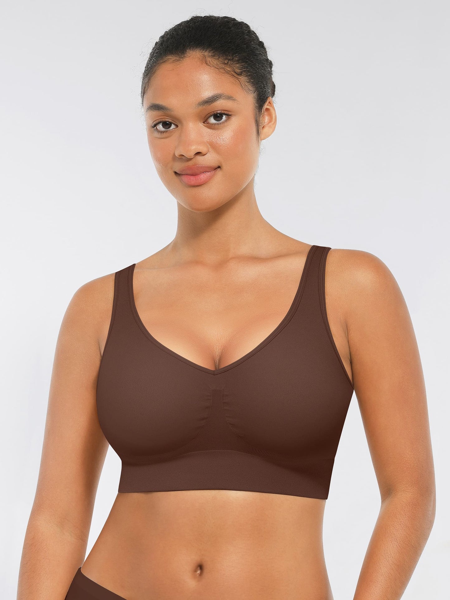 Willluxe Seamless Comfort Bra with Smoothing Support and Adjustable Straps