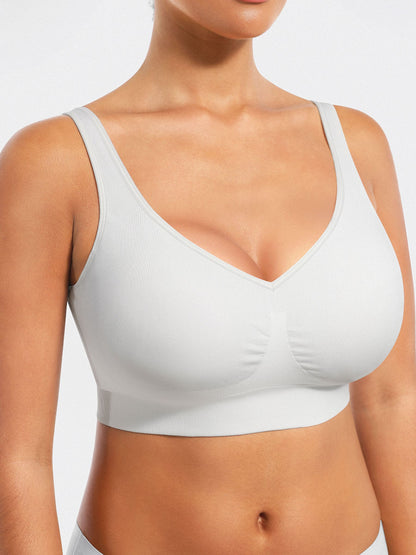 Willluxe Seamless Comfort Bra with Smoothing Support and Adjustable Straps