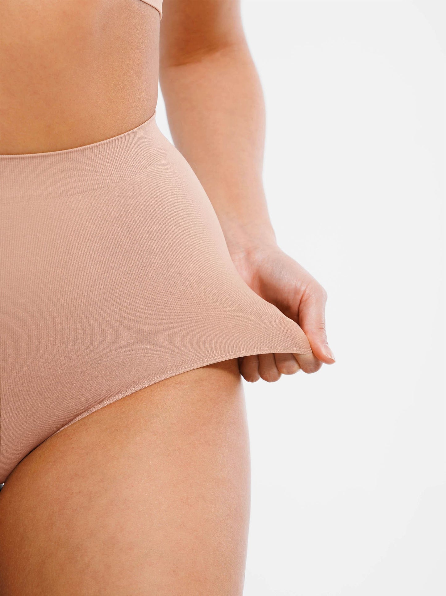 Willluxe Seamless High-Waist Tummy Control Antibacterial Peach Hip Brief [BOGO]