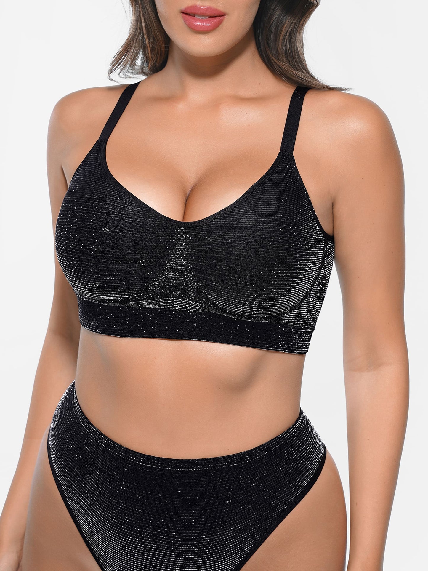 Willluxe 1 Invisible Lift Wireless Comfort Bra + 1 Shimmer Low-Rise Thong