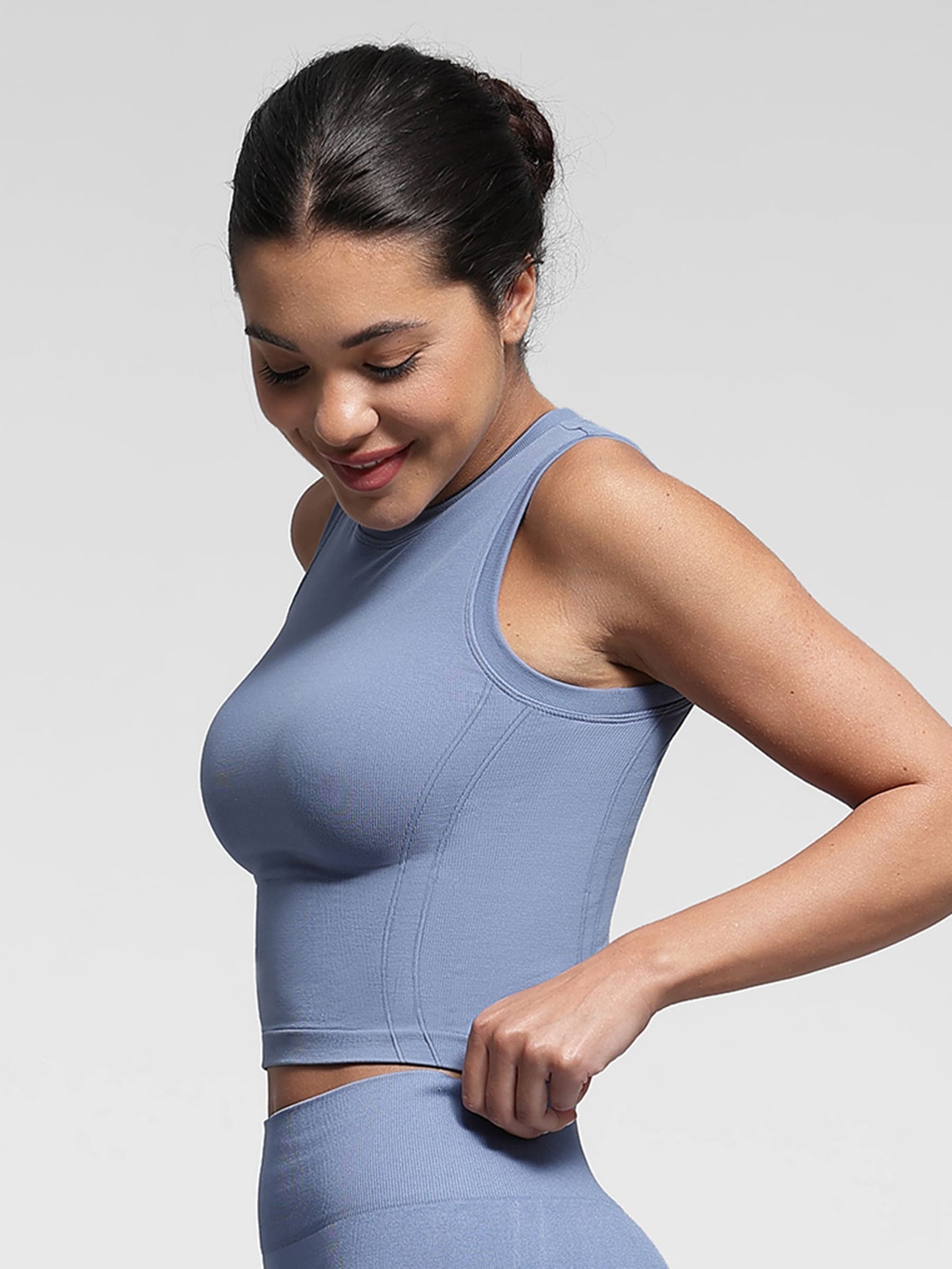 Willluxe Seamless Sports Top with Built-in Bra