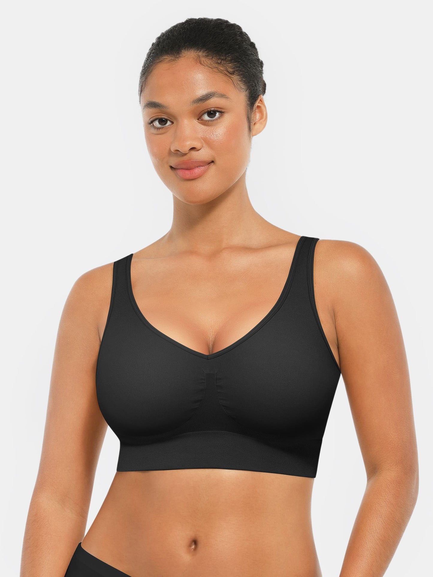 Willluxe Seamless Comfort Bra with Smoothing Support and Adjustable Straps