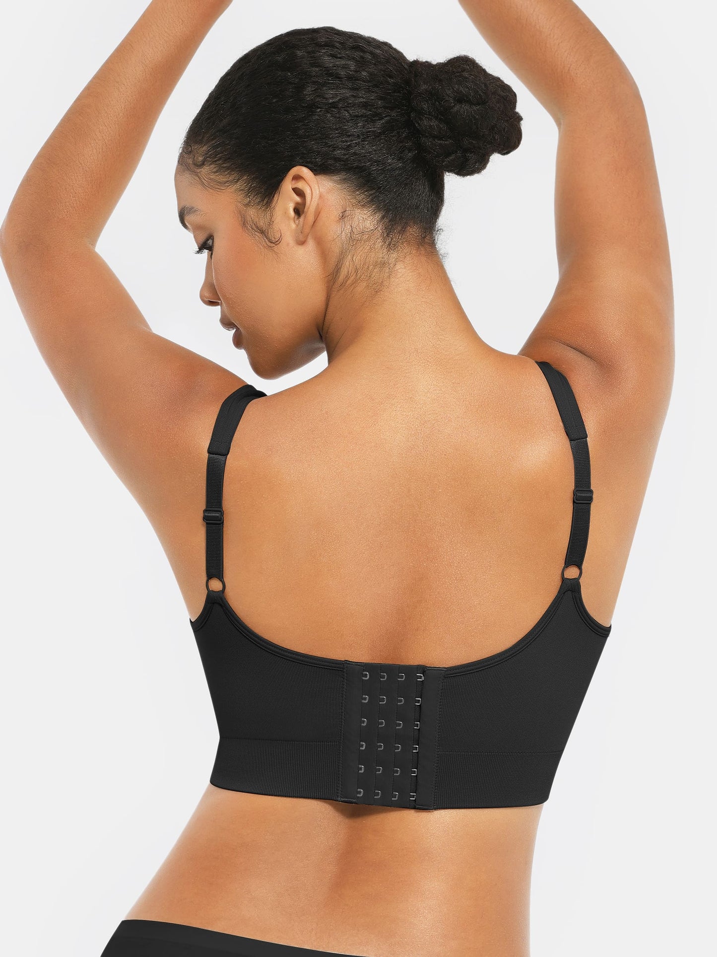 Willluxe Seamless Comfort Bra with Smoothing Support and Adjustable Straps