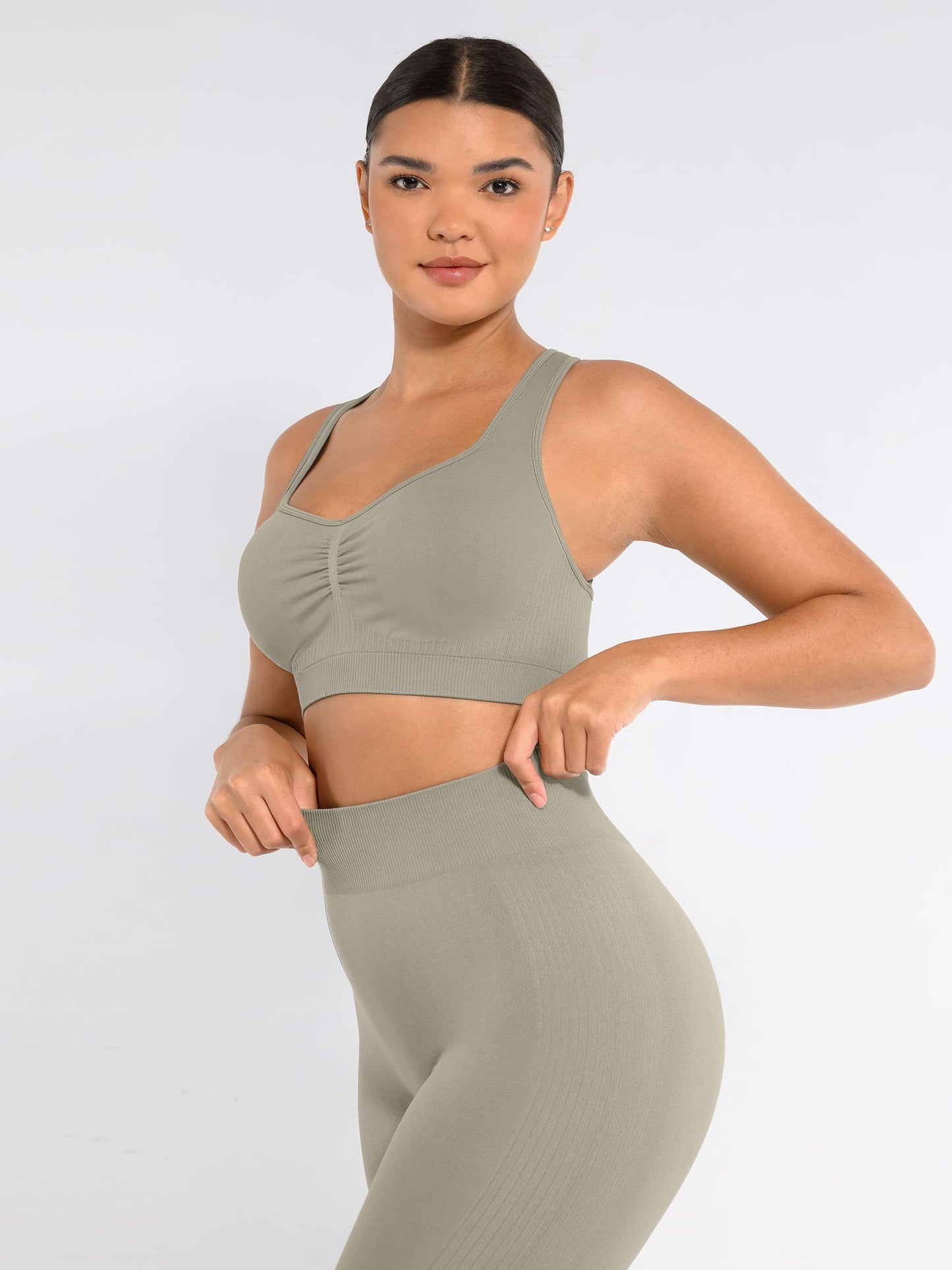 Willluxe Seamless Racerback Sports Bra with Removable Pads and Support Fit