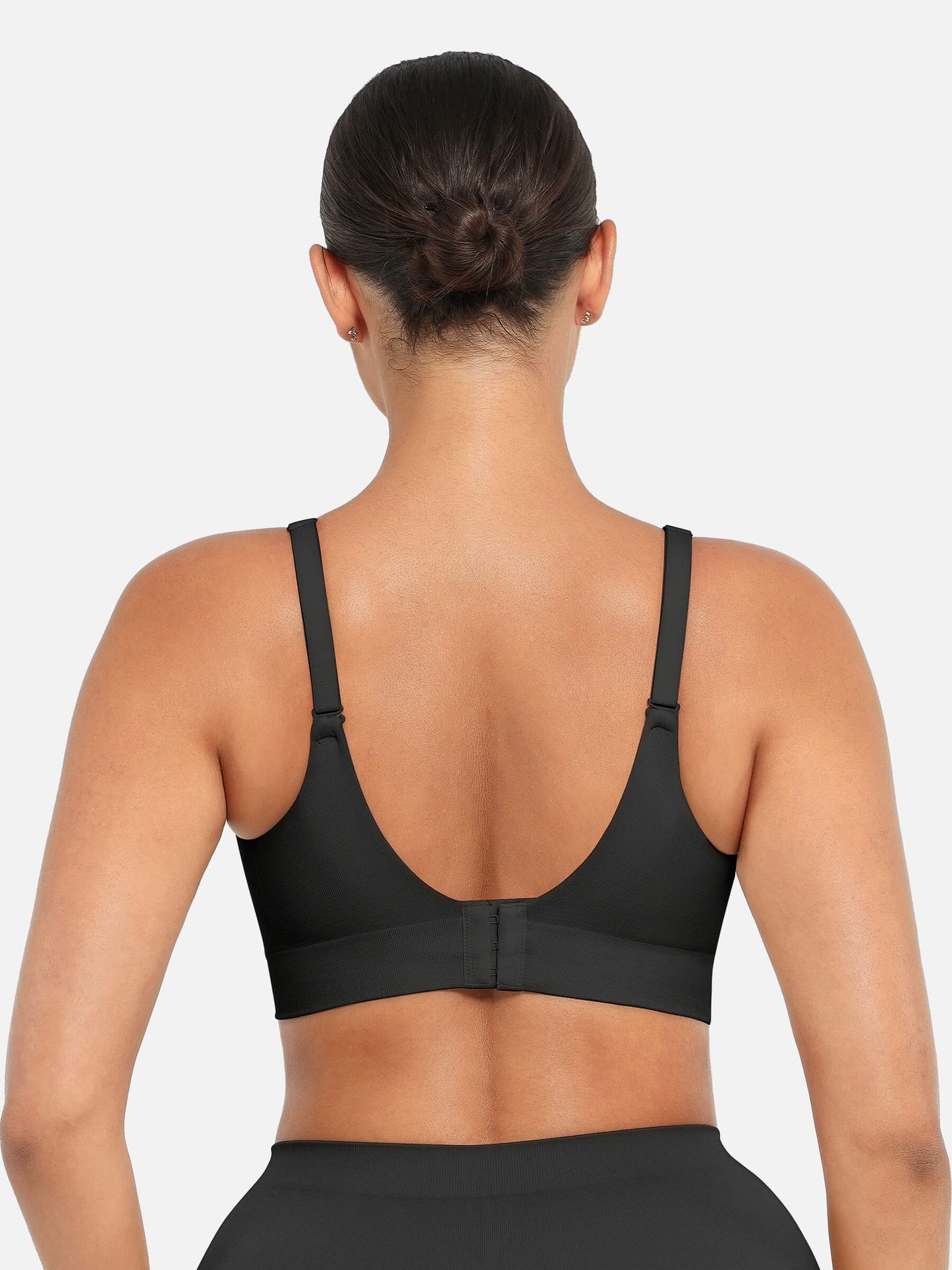 Willluxe 1 Push-Up Seamless Bra + 1 Smooth Seamless Bra