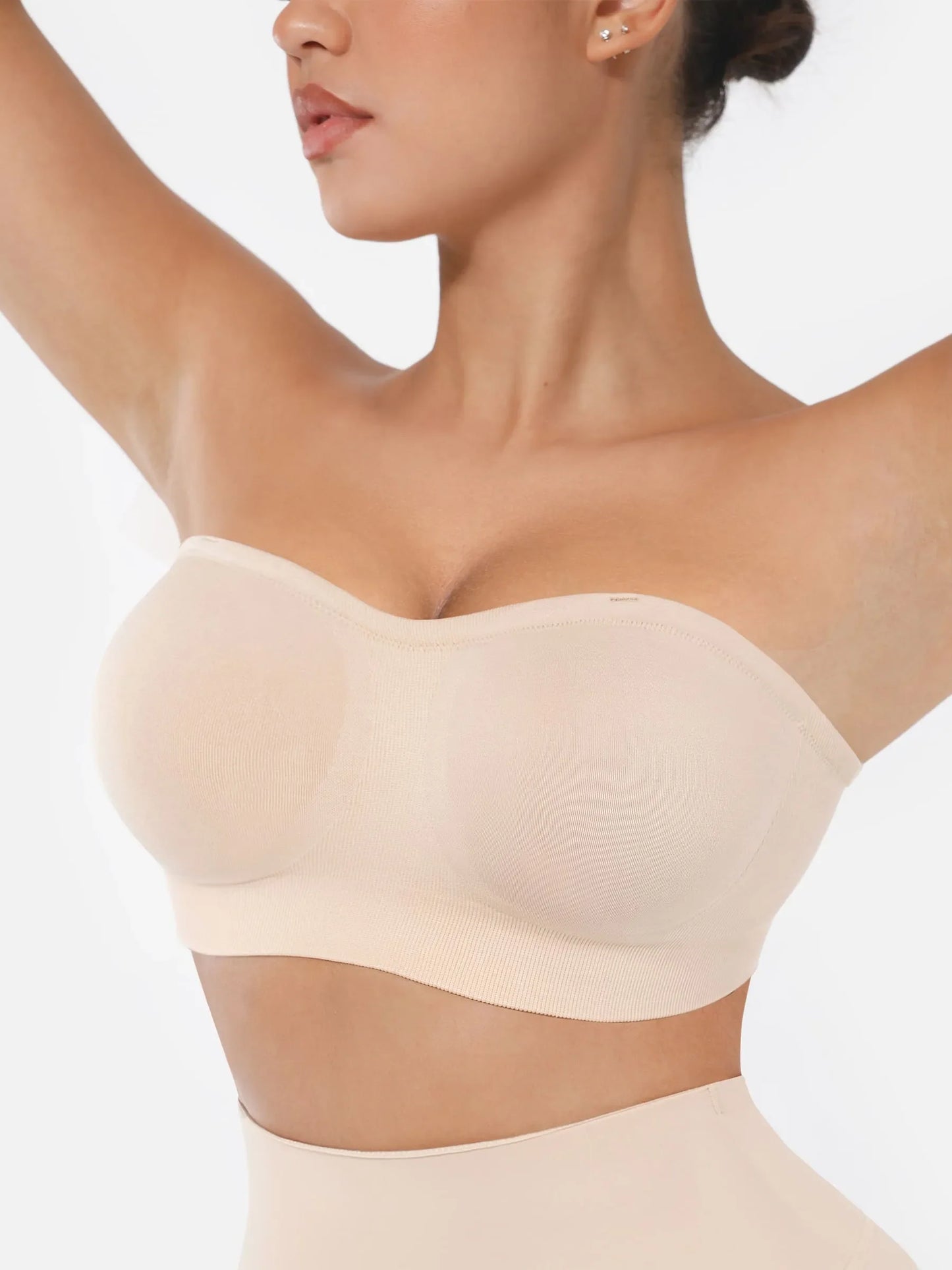Willluxe Seamless Strapless Anti-Slip Bra With Removable Pads