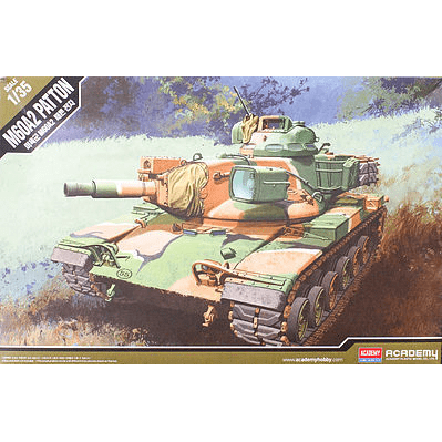 13296 1/35 US Army M60A2 Plastic Model Kit