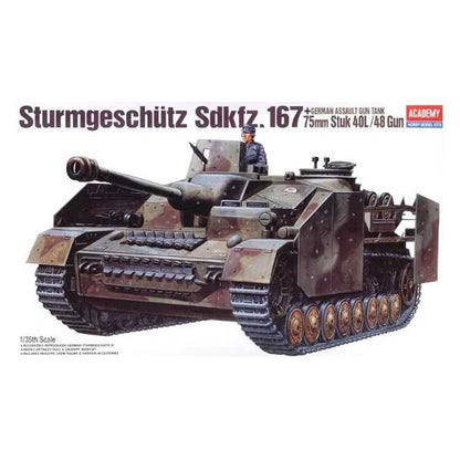13235 1/35 Sturmgeschutz IV Plastic Model Kit