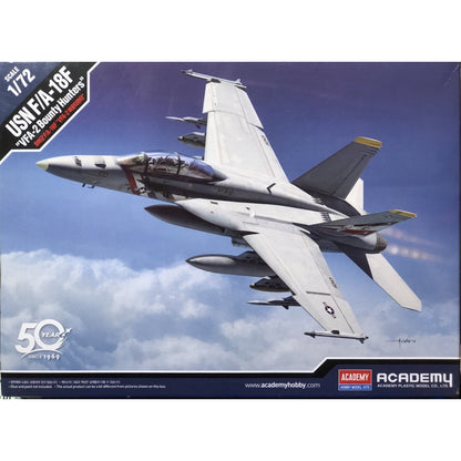12567 1/72 USN F/A18F VFA2 Bounty Hunters Plastic Model Kit